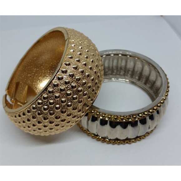 BUNDLE lot 2 trendy hinge bangle bracelets textured - Picture 1 of 2